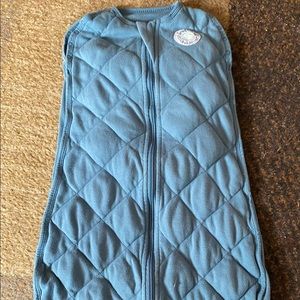 Dreamland Baby Weighted Sleep Swaddle, 0-6 months in Ocean Blue